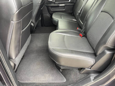 2016 RAM 3500 Laramie