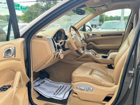 2012 Porsche Cayenne Tiptronic