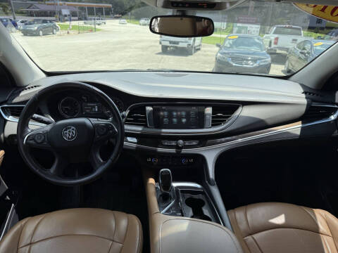 2018 Buick Enclave Essence