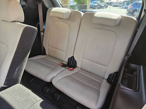 2018 Hyundai Santa Fe SE