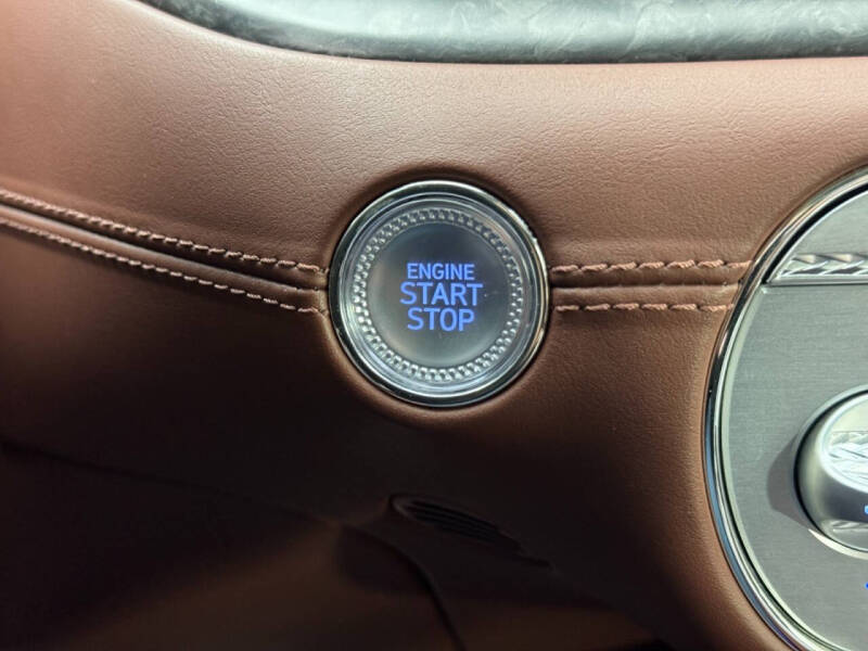 2024 Genesis G90 3.5T e-Supercharger