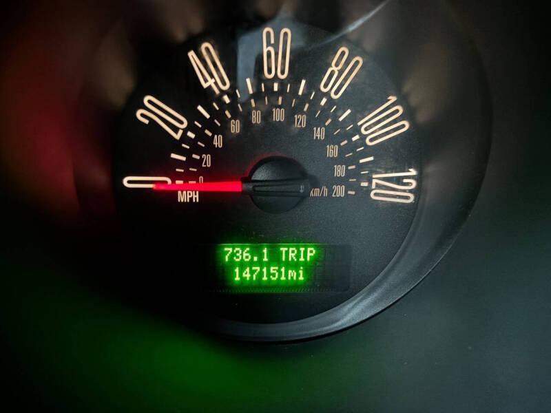 2007 Ford Mustang V6 Deluxe