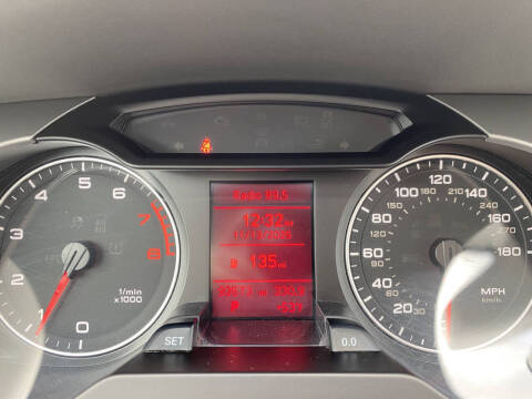 2011 Audi A4 2.0T quattro Premium