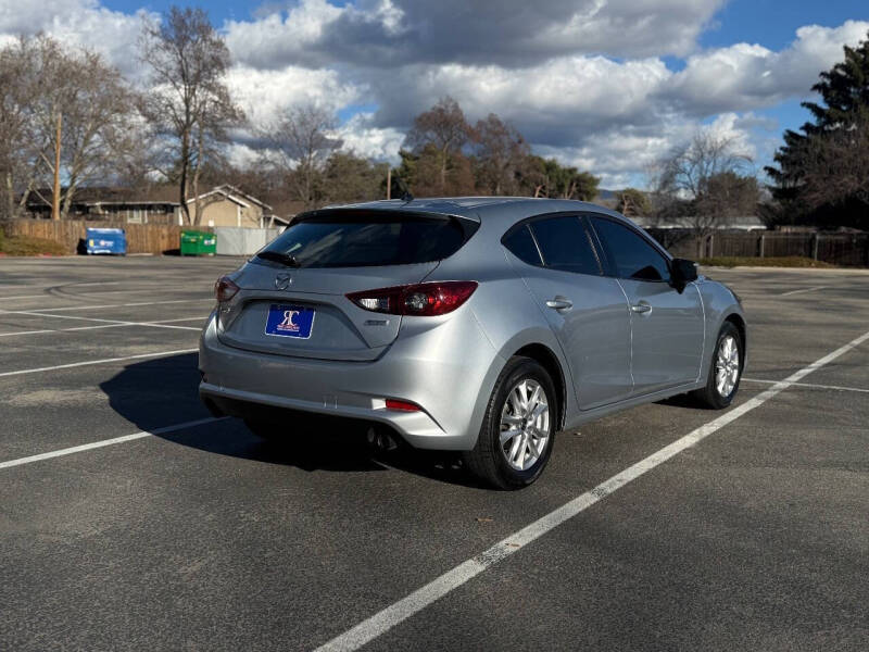 2018 Mazda MAZDA3 Sport