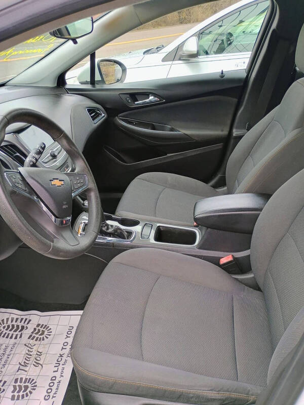2019 Chevrolet Cruze LS