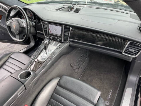 2011 Porsche Panamera Turbo