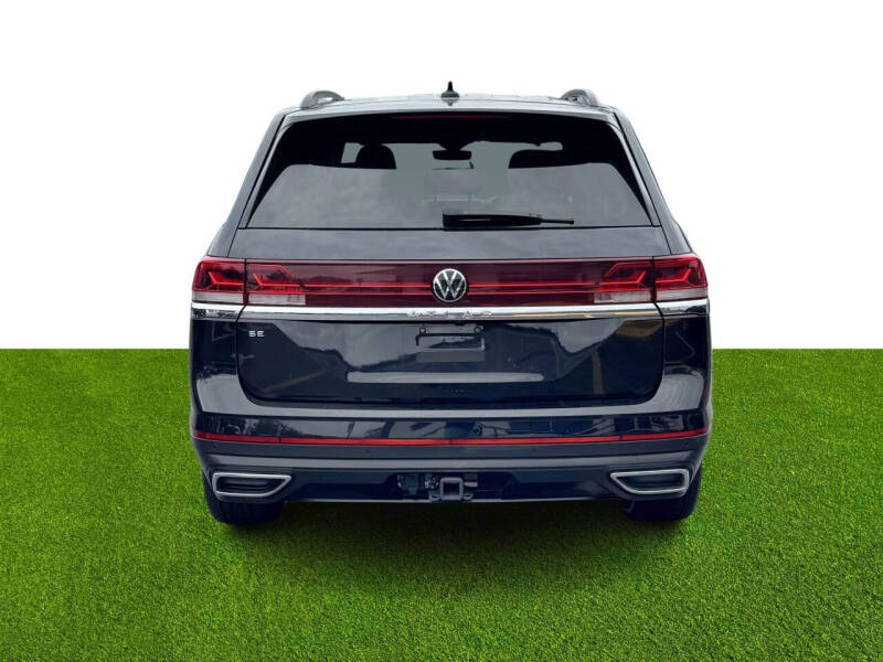 2024 Volkswagen Atlas SE