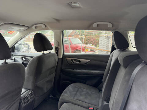 2015 Nissan Rogue SV