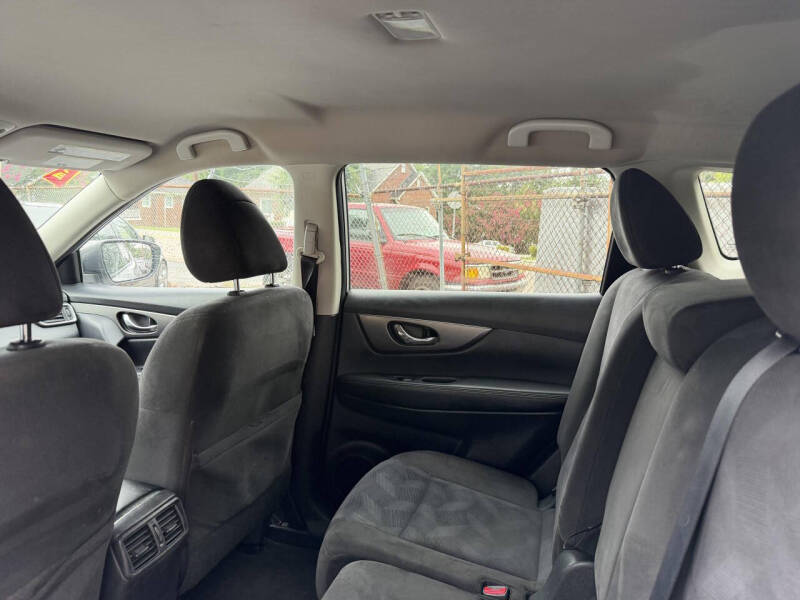 2015 Nissan Rogue SV
