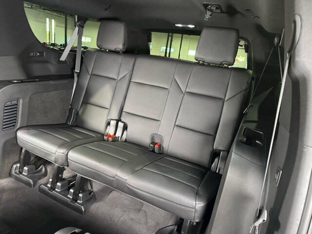 2024 Cadillac Escalade ESV Luxury