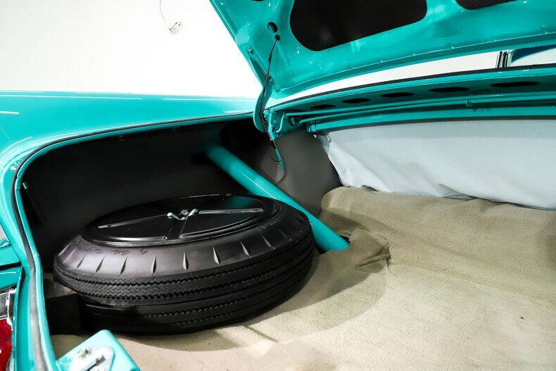 1957 Chrysler New Yorker