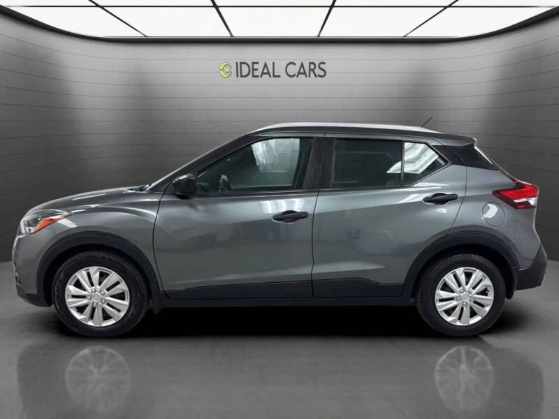 2019 Nissan Kicks S