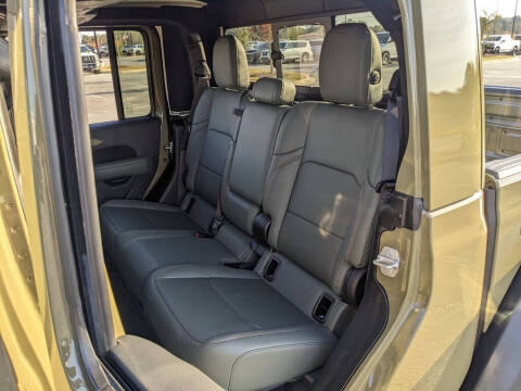 2026 Jeep Gladiator Mojave