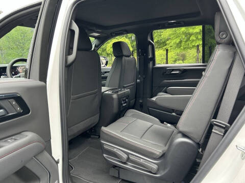 2025 Chevrolet Tahoe RST