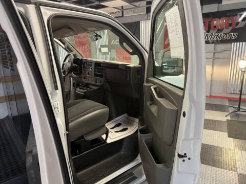 2024 GMC Savana 2500