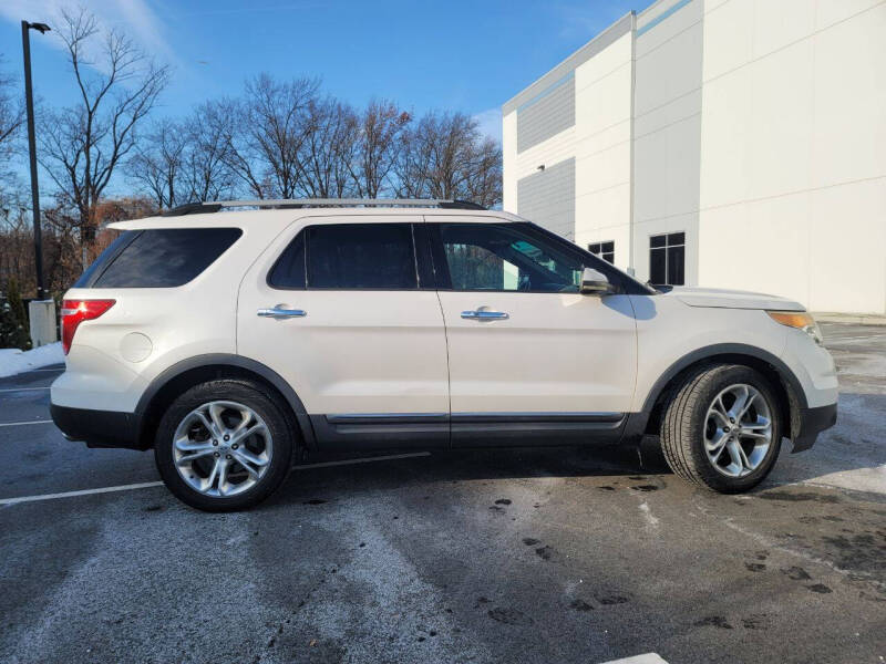 2011 Ford Explorer Limited