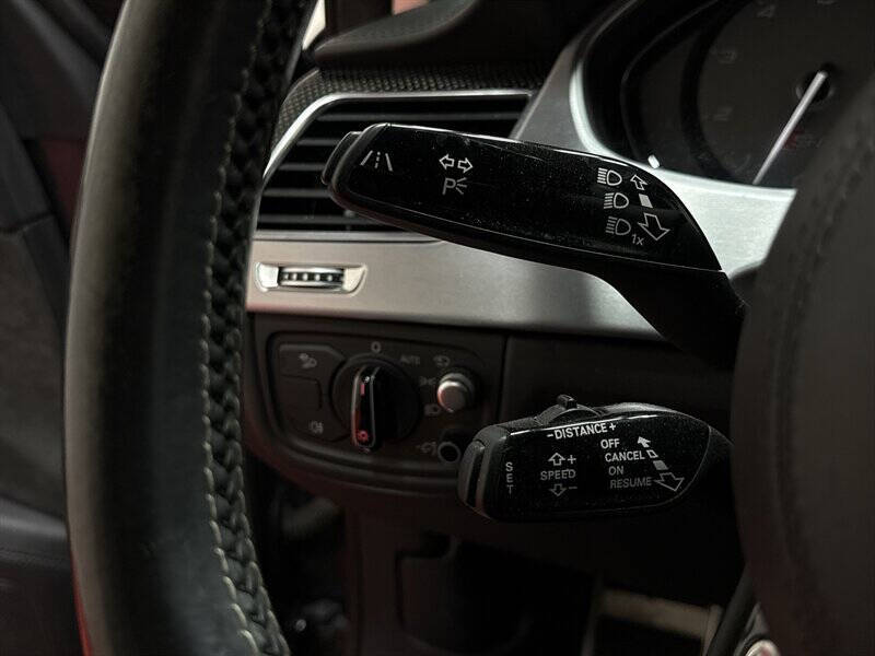 2015 Audi S8 4.0T quattro