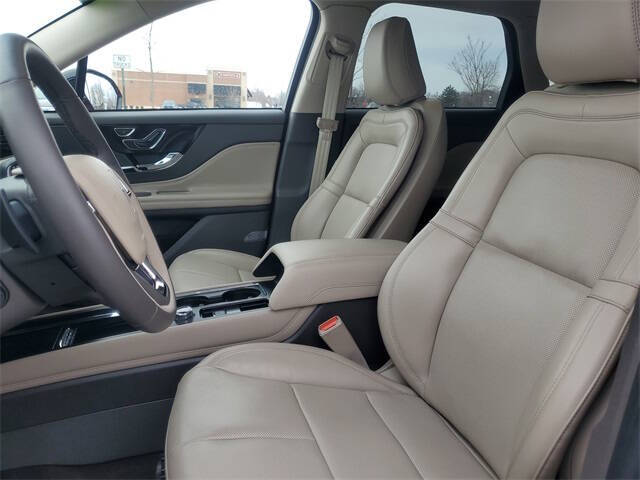 2023 Lincoln Corsair Standard