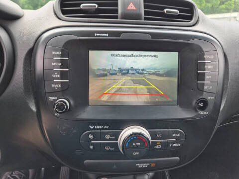 2018 Kia Soul +