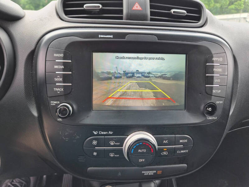 2018 Kia Soul +