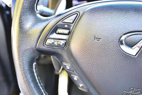 2015 Infiniti Q60 Coupe Journey