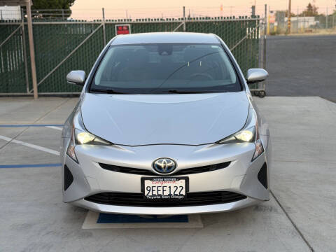 2018 Toyota Prius Two