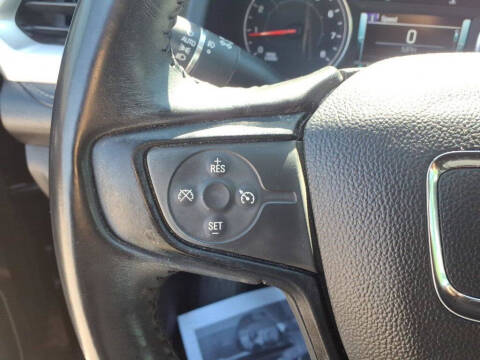 2017 GMC Acadia SLT-1