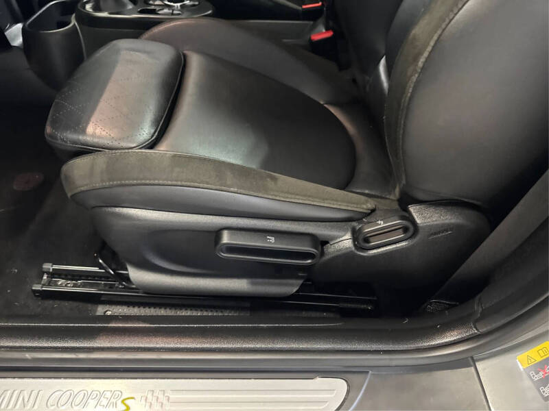 2023 MINI Hardtop 2 Door Cooper SE