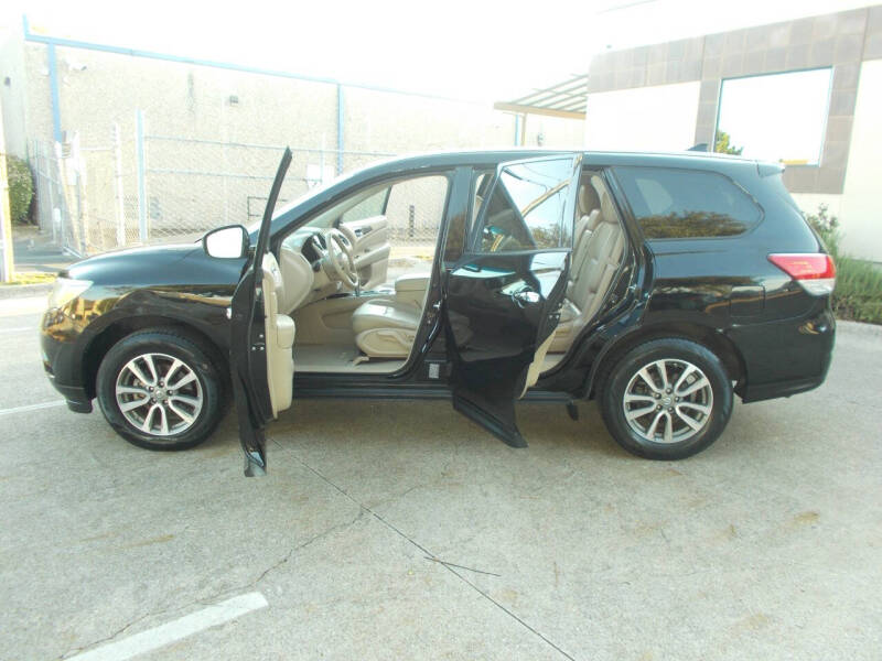 2013 Nissan Pathfinder SL