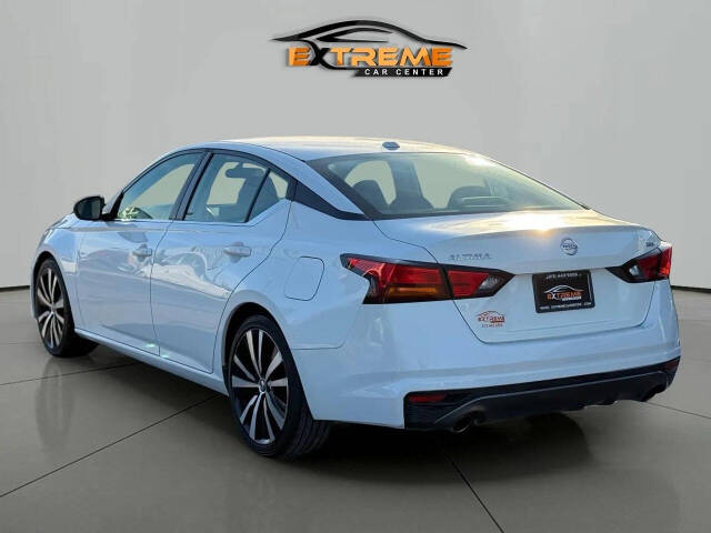 2019 Nissan Altima for sale at Extreme Car Center in Detroit, MI