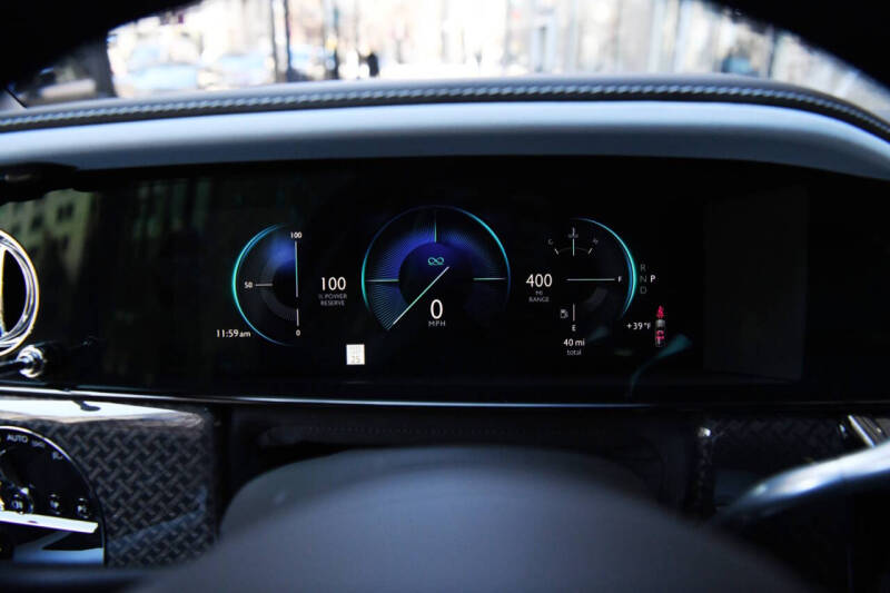 2025 Rolls-Royce Black Badge Cullinan