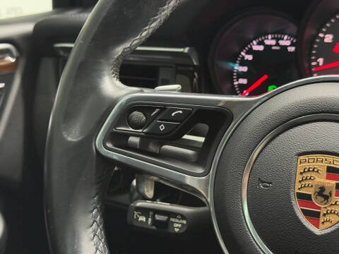 2020 Porsche Macan S