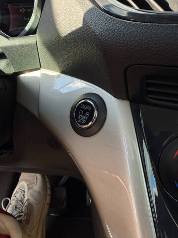 2013 Ford C-MAX Hybrid SEL