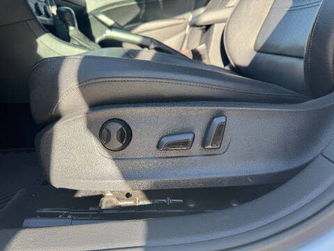 2015 Volkswagen Passat 1.8T Limited Edition