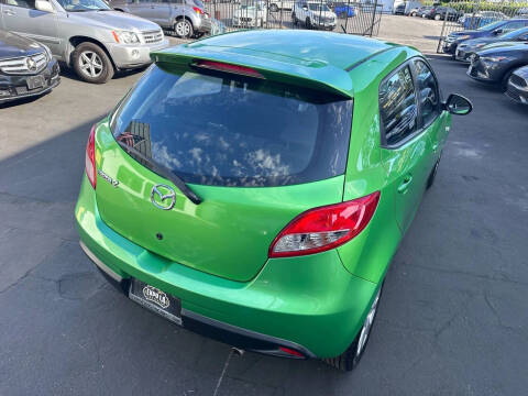 2013 Mazda MAZDA2 Touring