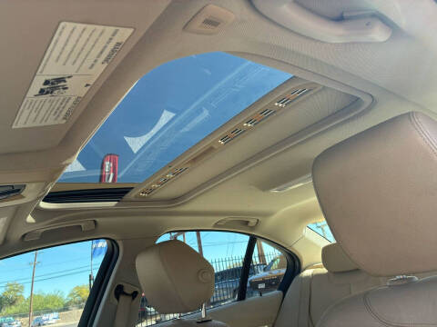 2012 BMW 3 Series 328i