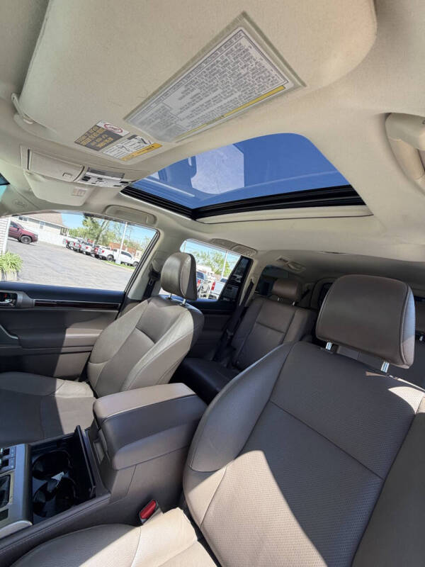 2017 Lexus GX 460