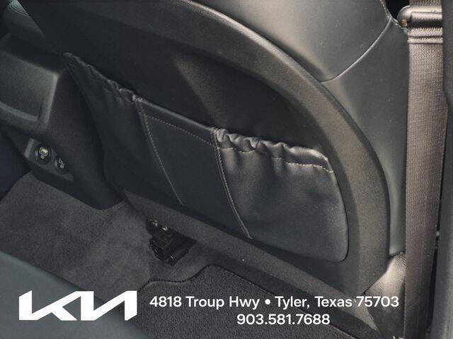 2023 Kia K5