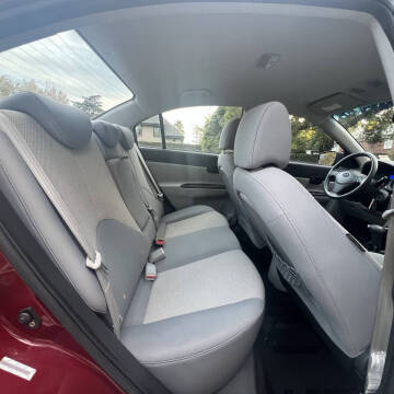 2011 Hyundai Accent GLS