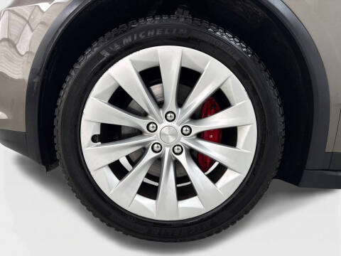 2016 Tesla Model X P90D
