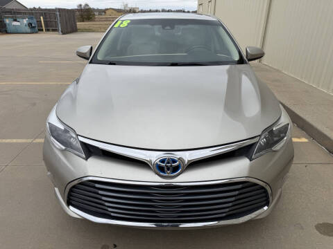 2018 Toyota Avalon Hybrid XLE Premium