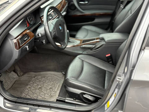 2011 BMW 3 Series 328i