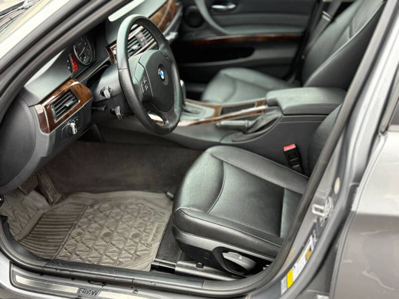 2011 BMW 3 Series 328i