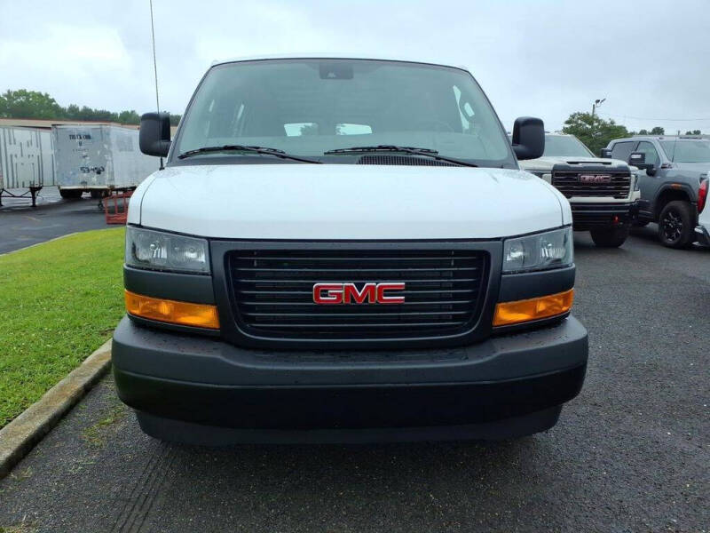 2026 GMC Savana 2500
