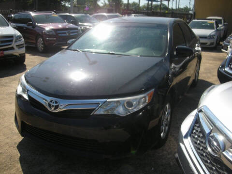 2013 Toyota Camry LE