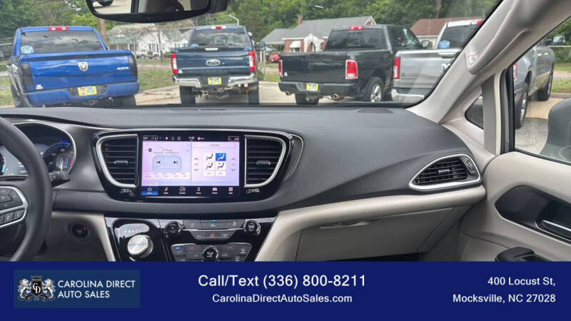 2022 Chrysler Pacifica Touring L