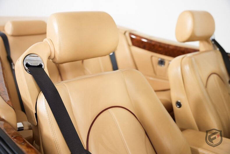 2001 Rolls-Royce Corniche