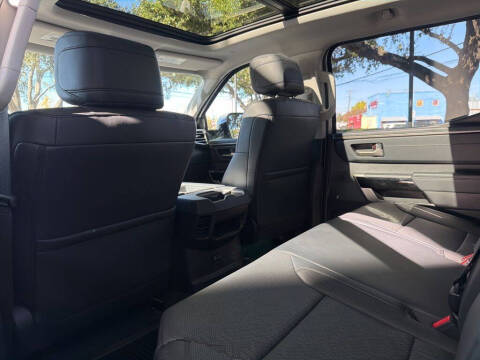 2023 Toyota Tundra Limited HV