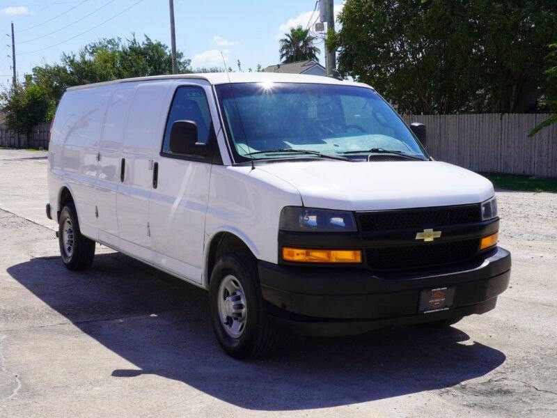 2021 Chevrolet Express 2500