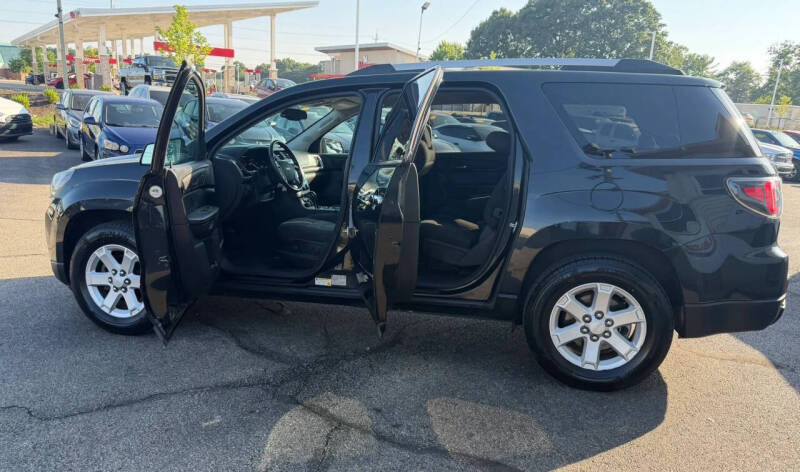 2015 GMC Acadia SLE-2